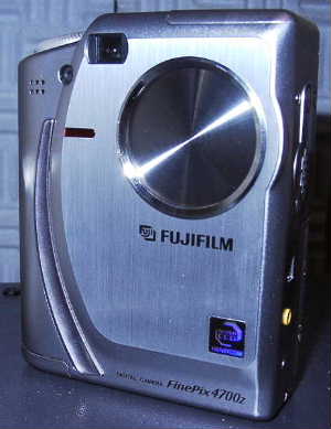 FUJI FINEPIX4700z