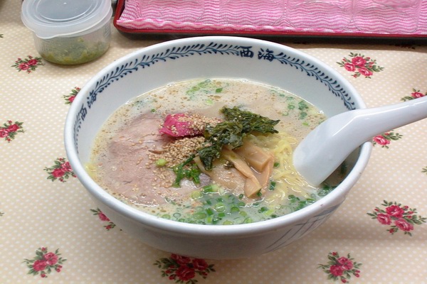 西海ラーメン とびうおの出汁