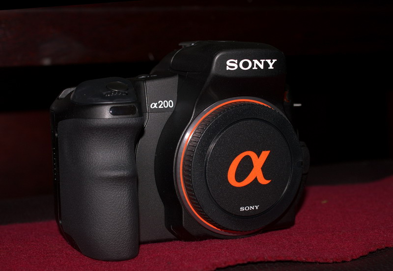 SONY 200