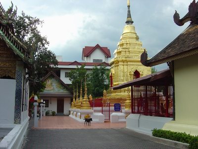 Wat Meum Ngoen Kong
