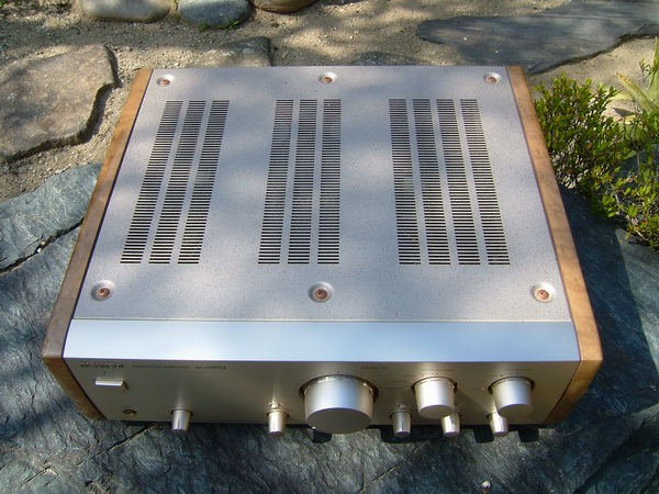 Sansui AU-907XR